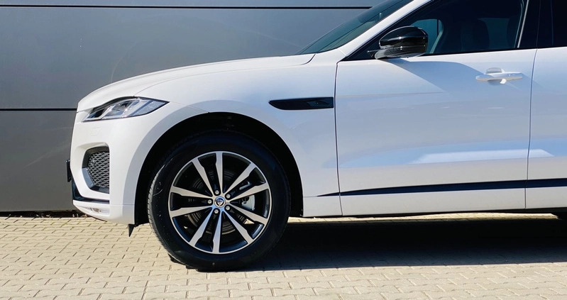 Jaguar F-Pace cena 309000 przebieg: 12, rok produkcji 2023 z Kock małe 137